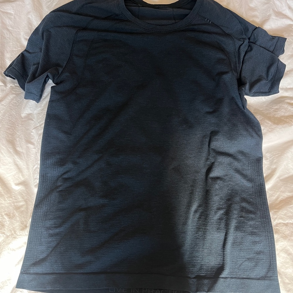 Lululemon Men's Navy Short Sleeve